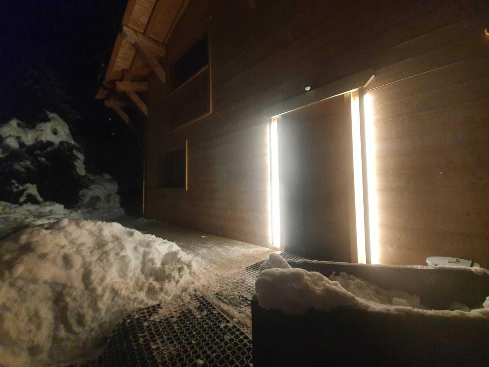 Chalet Delphinette - Spa Privatif Morzine Extérieur photo