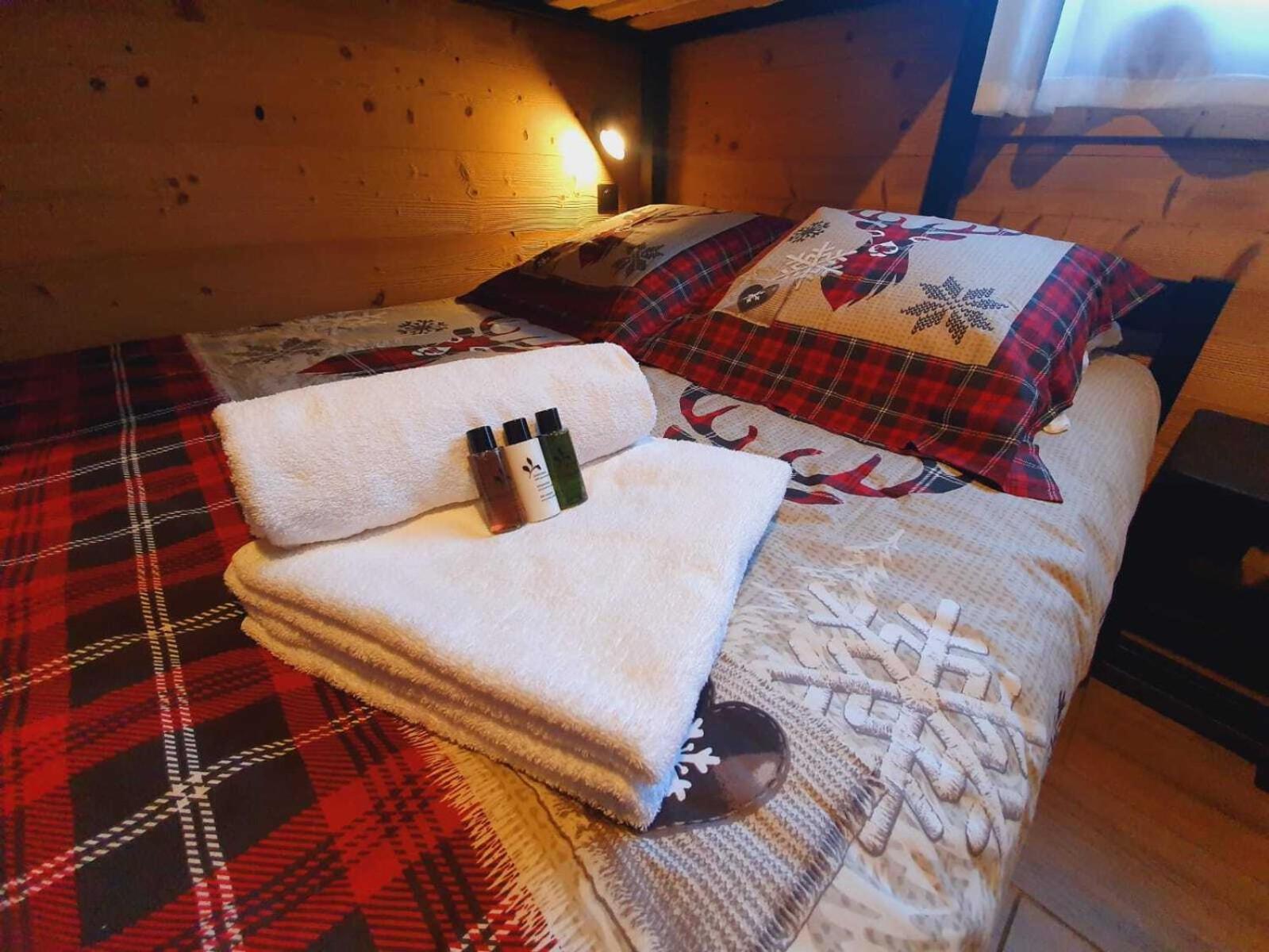 Chalet Delphinette - Spa Privatif Morzine Extérieur photo